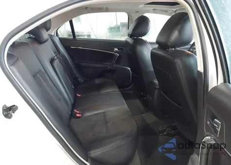 2011 Lincoln Mkz Hybrid z USA, uszkodzony, nr VIN 3LNDL2L31BR763475